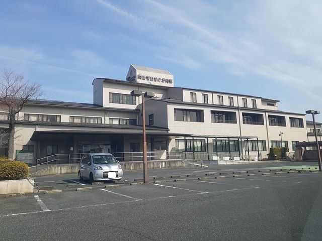 近くの病院まで400m（徒歩5分）