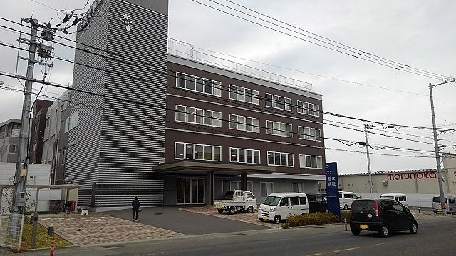 近くの稲次病院様まで1,300m(徒歩17分)