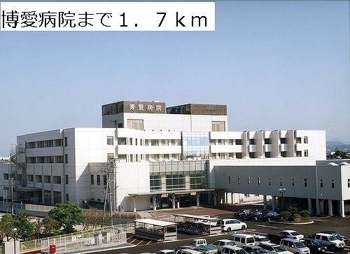 近くの病院まで1,700m（徒歩22分）