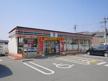 近くのセブンイレブン桜井粟殿店様まで1,400m(徒歩18分)