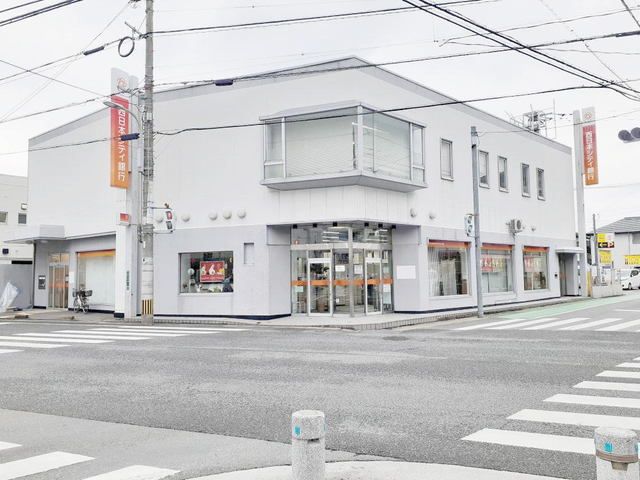 近くの西日本シティ銀行粕屋支店まで500m(徒歩7分)