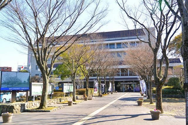 近くの太宰府市役所まで650m（徒歩9分）