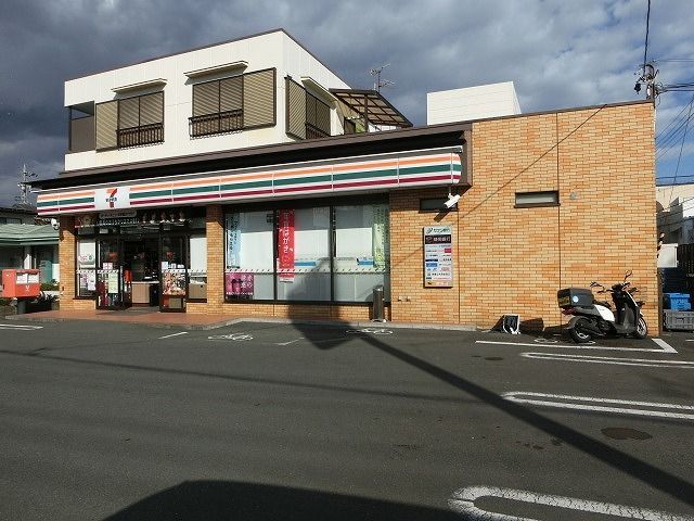 近くのセブンイレブン清水飯田町店まで850m（徒歩11分）
