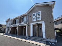 デフィー・ホワイトの外観画像