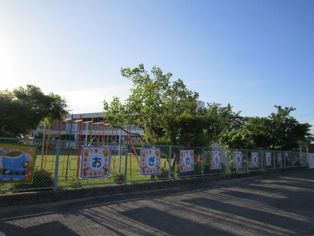 近くの荻原保育園まで450m（徒歩6分）