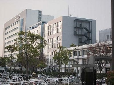近くの大学・短大まで670m（徒歩9分）