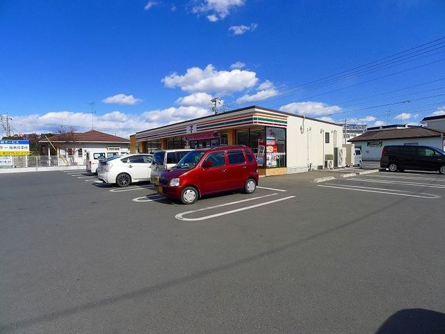 近くのセブンイレブン館林美園町店まで850m(徒歩11分)