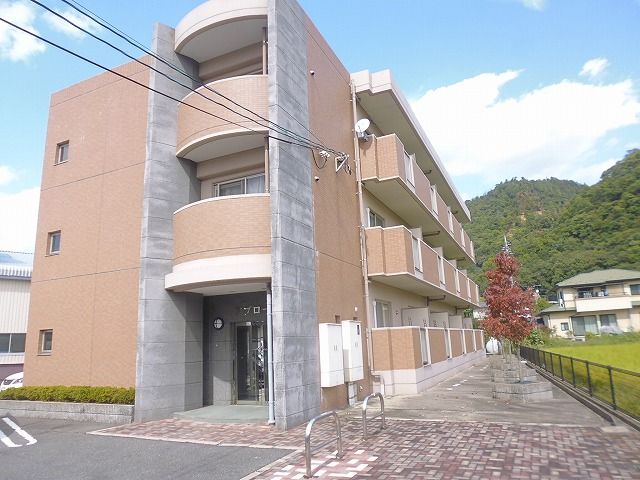 アプロ-ズの外観画像