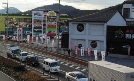 近くのパルティフジ坂まで3,600m（徒歩45分）