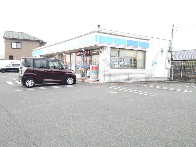 近くのローソン小郡大原西店まで490m(徒歩7分)