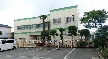 近くの城山中央保育園まで850m（徒歩11分）