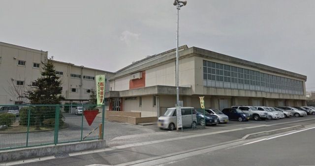 近くの江南市立　布袋小学校まで1,500m（徒歩19分）