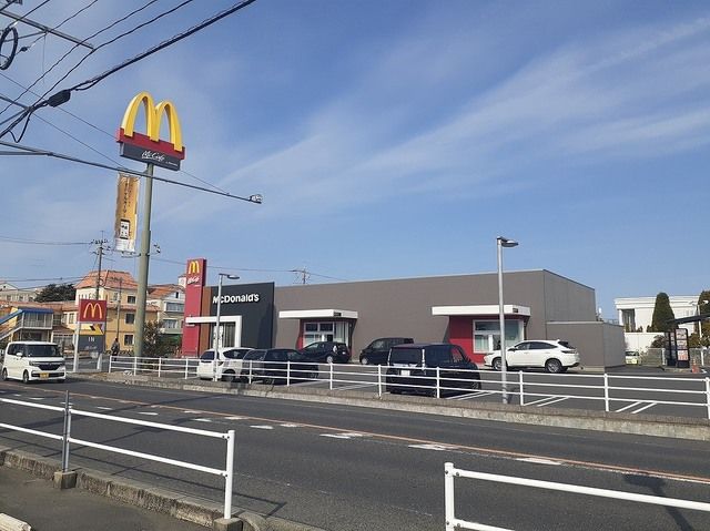 近くのマクドナルド大福店まで300m（徒歩4分）