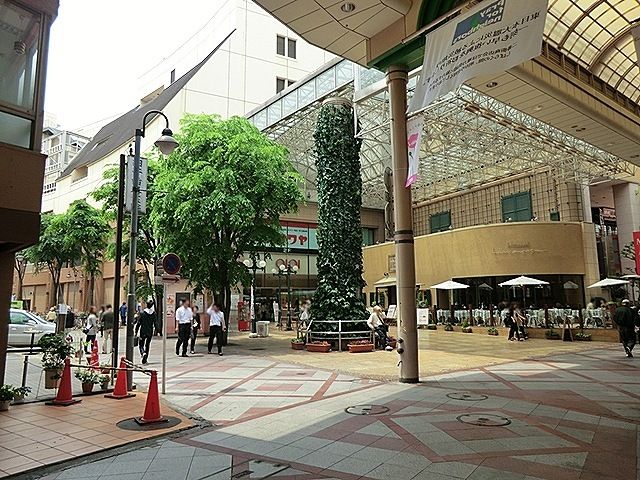 近くの柏モディまで750m（徒歩10分）