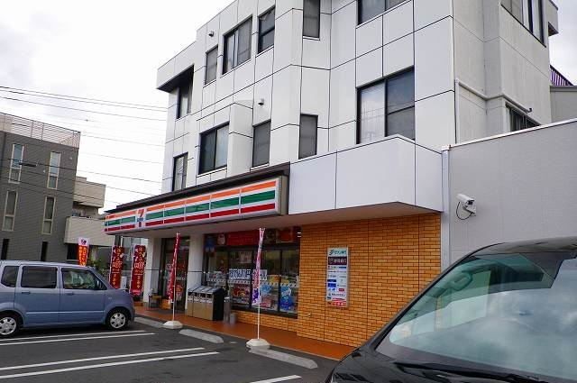 近くのセブンイレブン裾野稲荷店まで450m(徒歩6分)