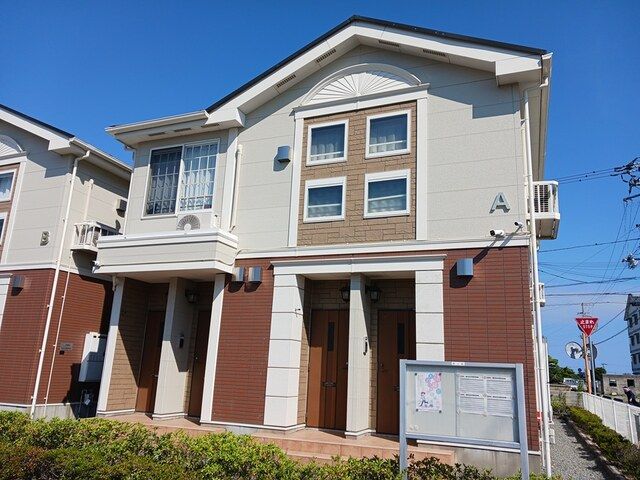 ヴィヴァーチェ 春日野 Aの外観画像