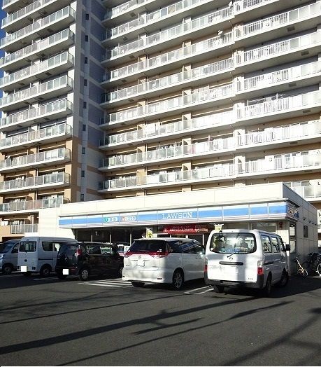 近くのローソンまで78m(徒歩1分)
