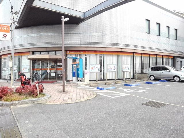 近くの西日本シティ銀行博多南支店まで400m（徒歩5分）