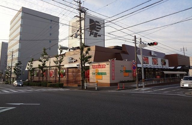 近くのドミーまで750m（徒歩10分）