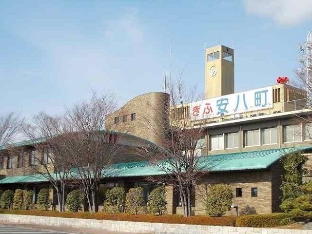 近くの安八町役場まで650m（徒歩9分）