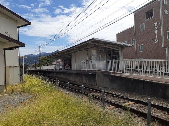 近くの伊予鉄田窪駅様まで550m(徒歩7分)