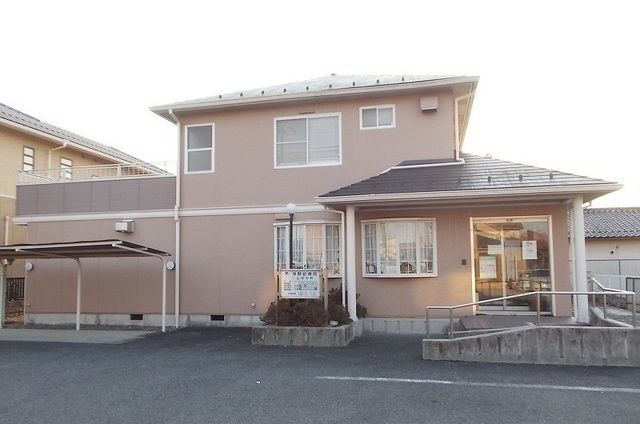近くの沖野診療所山田内科様まで400m（徒歩5分）
