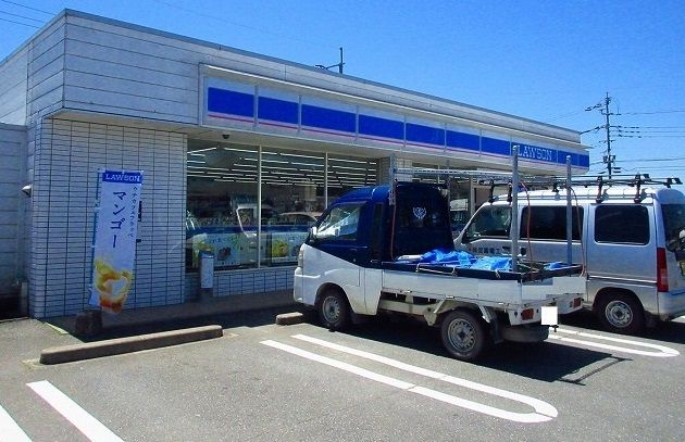 近くのローソンまで640m(徒歩8分)