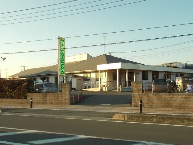 近くの内田クリニックまで520m（徒歩7分）