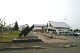近くの深川総合運動公園まで1,000m（徒歩13分）