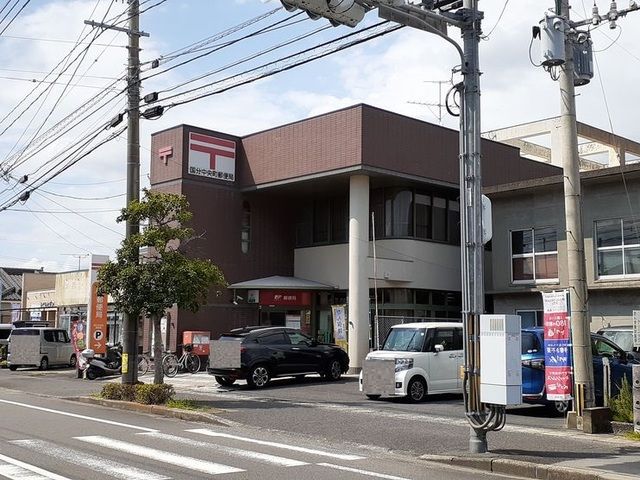 近くの国分中央町郵便局まで750m(徒歩10分)