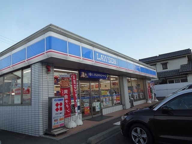 近くのコンビニまで430m（徒歩6分）