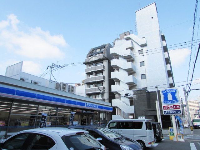 近くのローソン博多住吉五丁目店まで250m(徒歩4分)