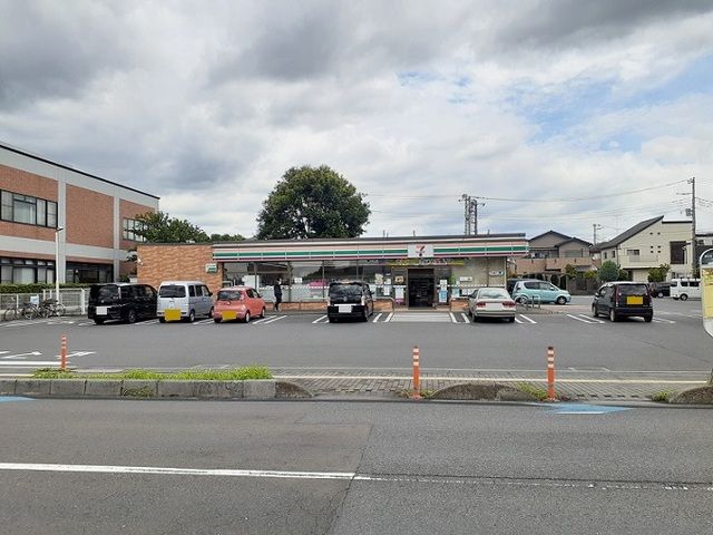 近くのセブン　さいたま春野図書館前店まで750m（徒歩10分）