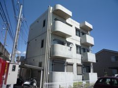 ラフィネ志久の外観画像