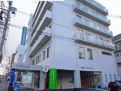 近くのサカ緑井病院まで600m(徒歩8分)