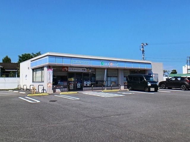 近くのローソン 戸次小入口店まで1,200m(徒歩15分)