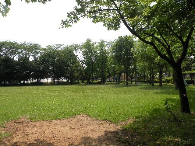 近くのかきの木公園まで10m(徒歩1分)