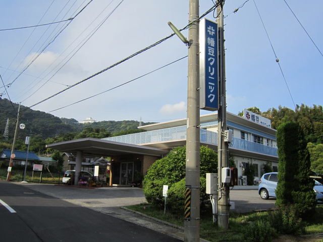 近くの幡豆クリニックまで1,100m(徒歩14分)