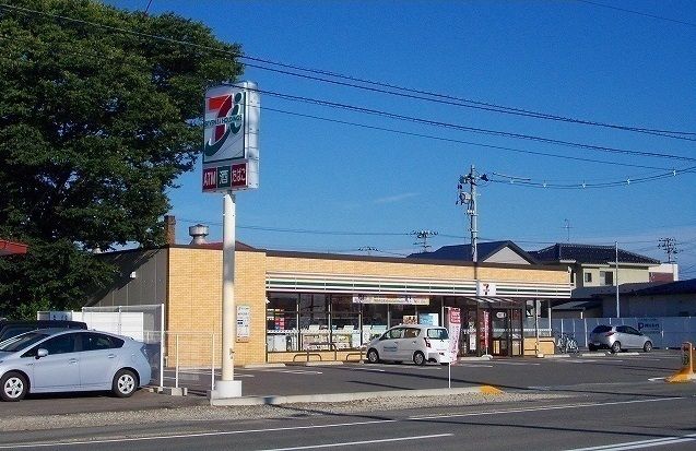 近くのセブンイレブン　港北７丁目店まで450m（徒歩6分）