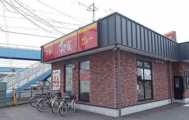 近くのすき家さんまで350m(徒歩5分)