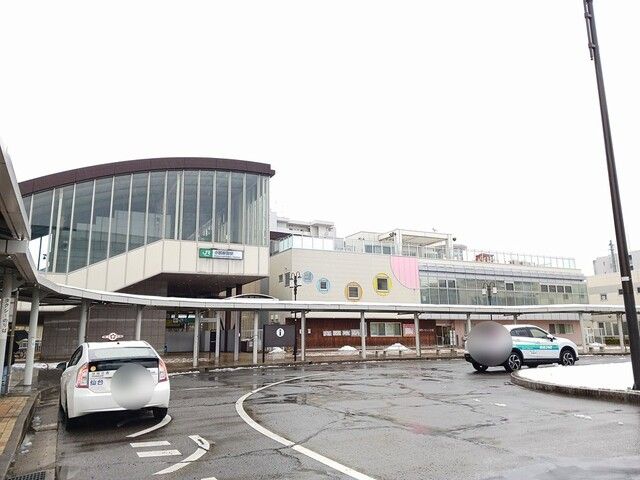 近くのJR仙石線 小鶴新田駅まで450m(徒歩6分)