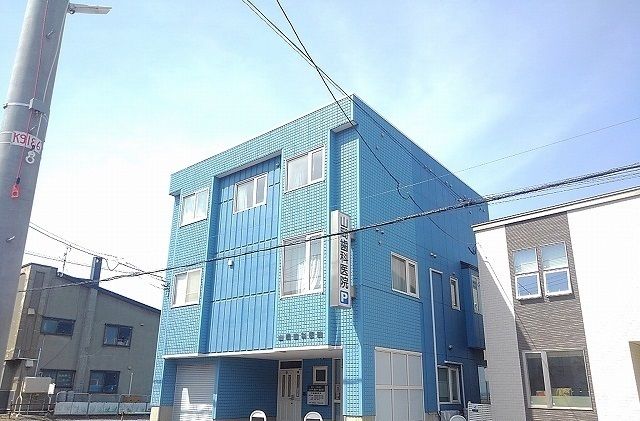 近くの山岡歯科医院まで470m（徒歩6分）