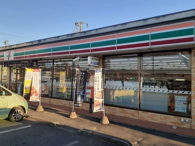 近くのセブンイレブンまで1,100m（徒歩14分）
