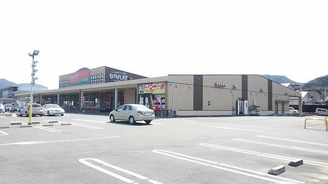 近くのなかよし村まで400m（徒歩5分）