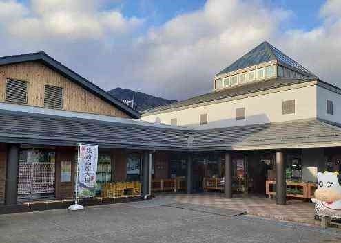 近くの道の駅アグリパル塩原まで1,800m(徒歩23分)