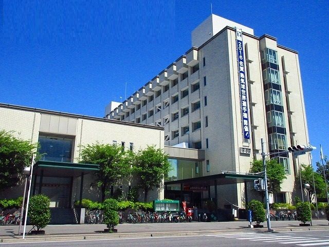 近くの佐賀市役所まで1,500m（徒歩19分）