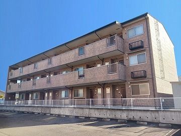 ルネサンス サルタBの外観画像