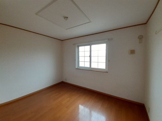 ベッドルーム