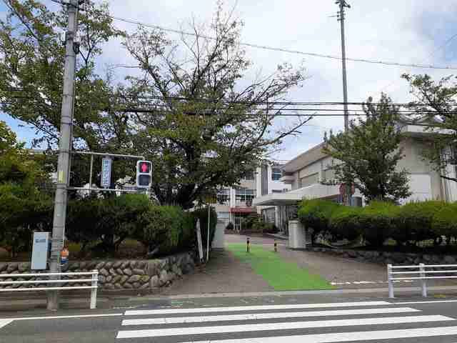 近くの江南市立 布袋北小学校まで1,100m(徒歩14分)