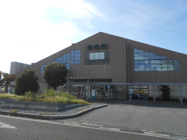 近くのJR彦根駅まで550m(徒歩7分)